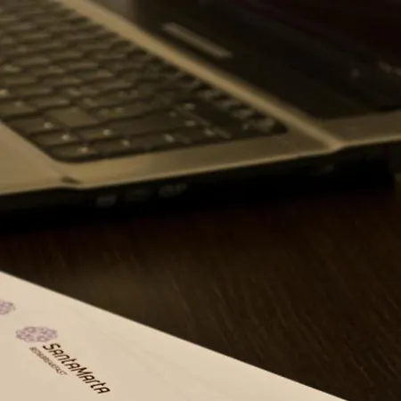 לינה וארוחת בוקר Santa Marta 3*